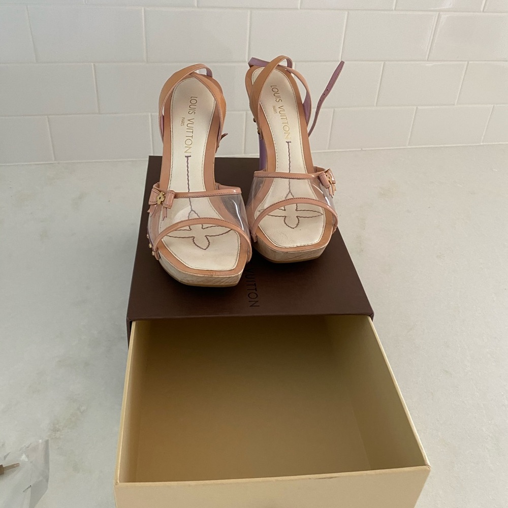 Louis Vuitton Sandals